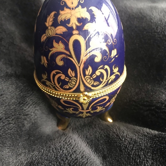 NEW Egg Trinket Box Fabrege Style Blue Gold decorative accent table small - Picture 6 of 8